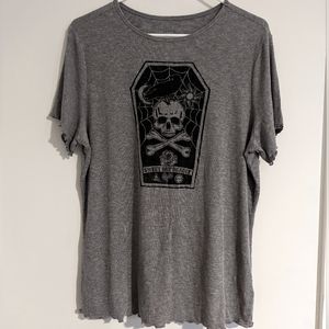 Torrid Graphic Tee NWOT